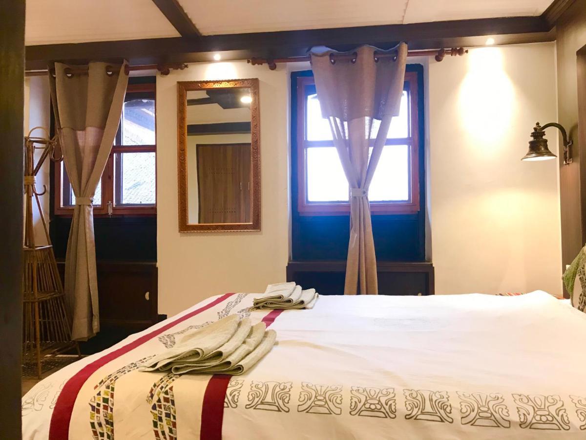 Shiva Guest House Bhaktapur Esterno foto