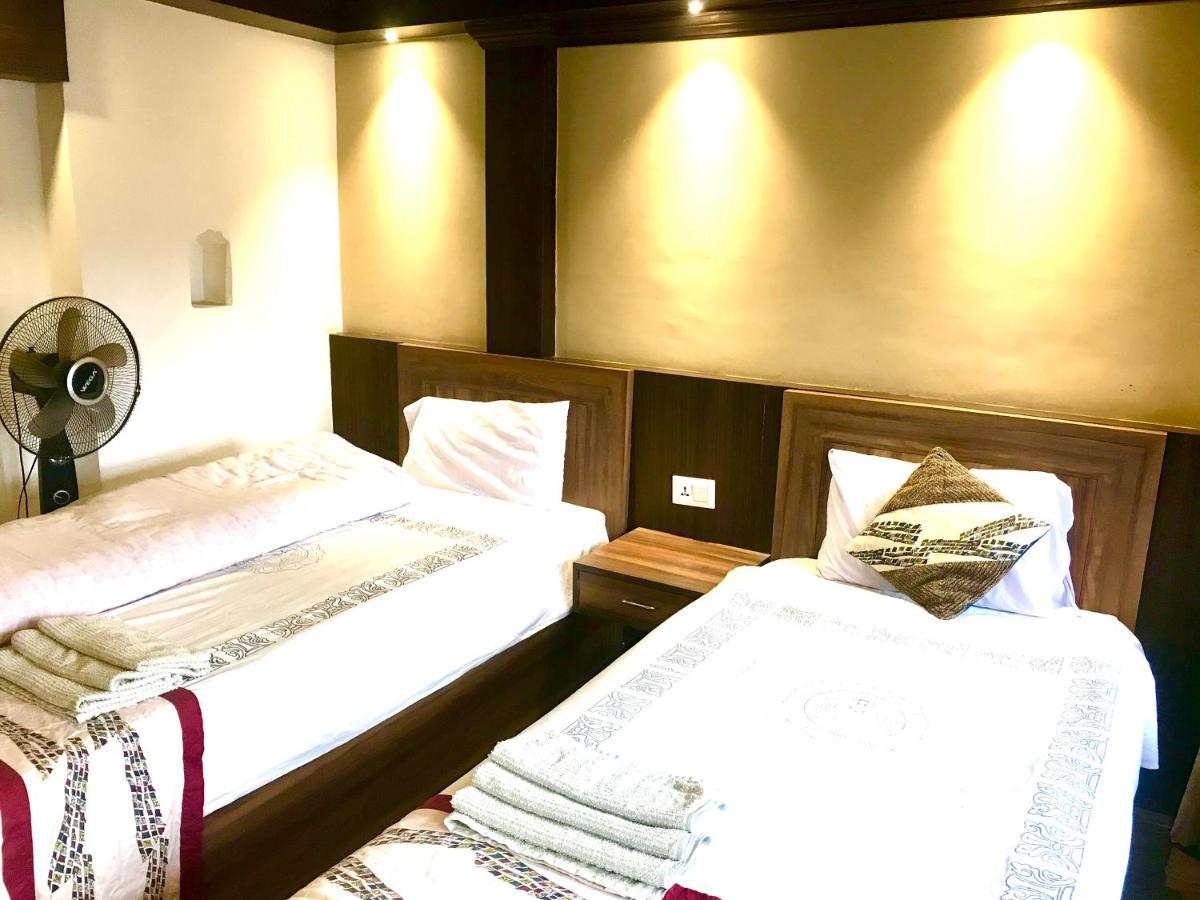 Shiva Guest House Bhaktapur Esterno foto