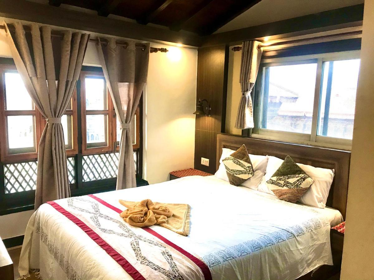 Shiva Guest House Bhaktapur Esterno foto